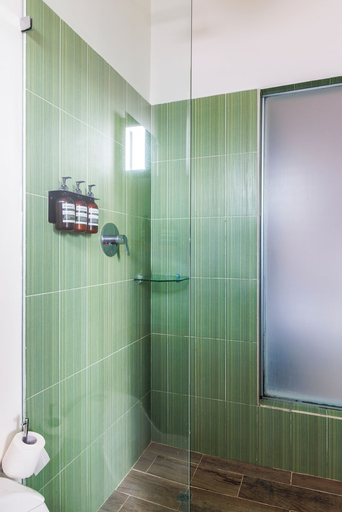 Bathroom 3, Tantalo Hotel / Kitchen / Roofbar, Panamá