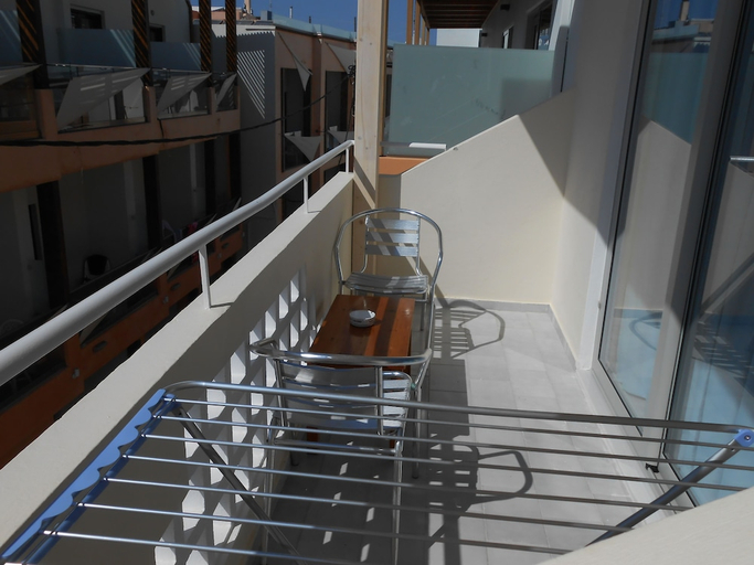 Others 4, Aristo Apartments, Crete