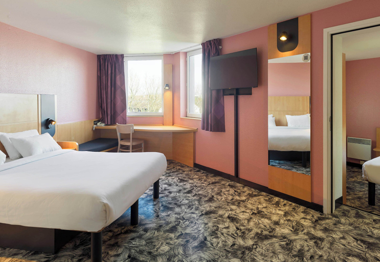 Bedroom 3,  B&B Hôtel Orly Rungis Aéroport 3 étoiles, Val-de-Marne