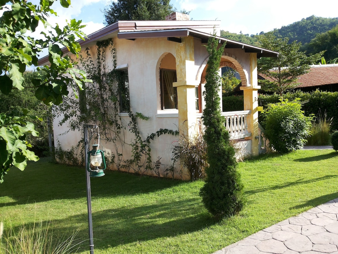 Exterior & Views 2, Stamp Hills Resort & Restaurant, Suan Phung
