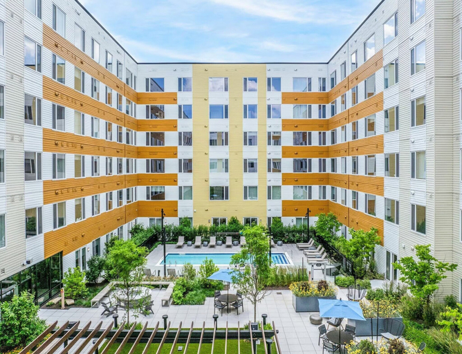 Pool 4, Hyatus Curated Residences Everett, Middlesex
