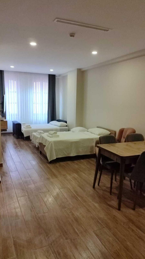 Bedroom 5, Hotel Majestik, Beyoğlu