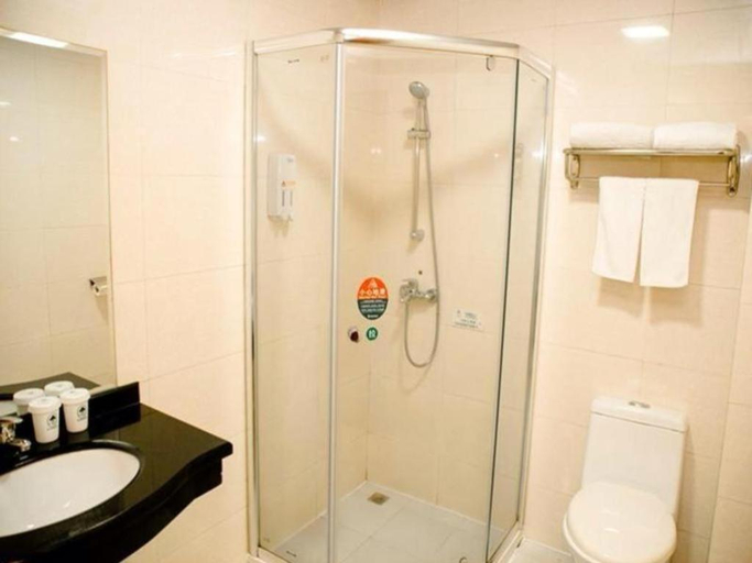 Bathroom, Greentree Inn Zhongshan Nanlang Town Light Rail Station Hotel, Zhongshan