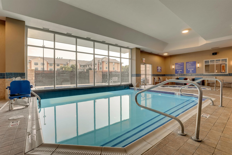 Sport & Beauty 2, Drury Inn & Suites Dayton North, Montgomery