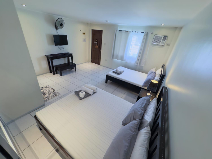 Bedroom 3, Victoria's B & B, Puerto Galera