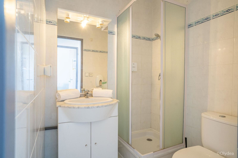 Bathroom 4, Olydea Le Neptune, Aude