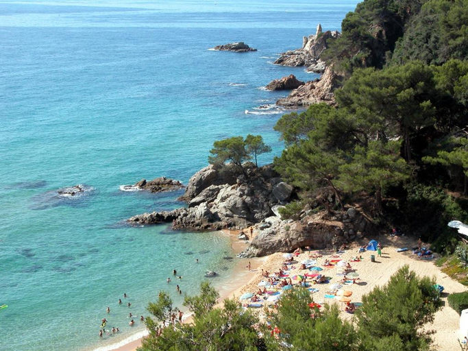 Others 4, HOSTAL ISABEL, Girona