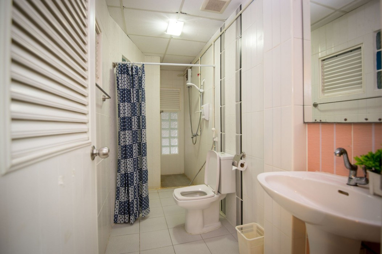 Others 5, Victory Park Hostel, Ratchathewi