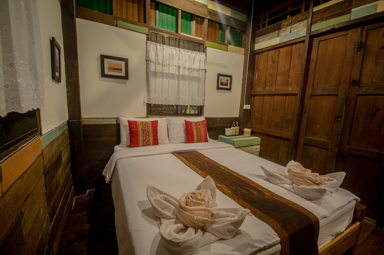 Bedroom 3, Poonsawasdi Hotel, Chiang Khan