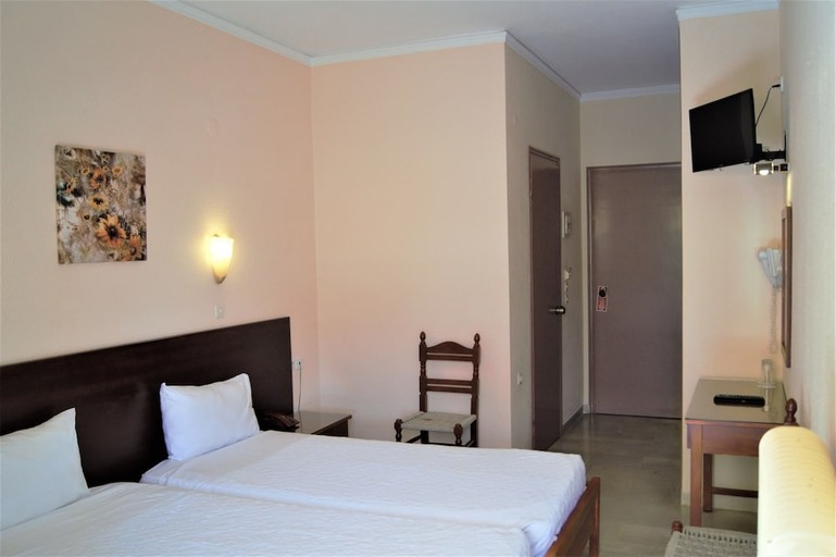 Bedroom 2, Brati Arcoudi, West Greece