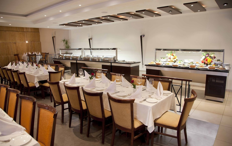 Food & Drinks 5, PETRA GUEST HOUSE By IHG, Wadi Musa