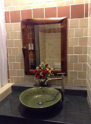 Bathroom 3, Oh Amphawa Boutique Resort, Bang Khon Ti