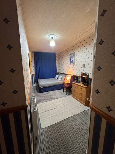 Room 5, Edinburgh Travel Guest House, Edinburgh
