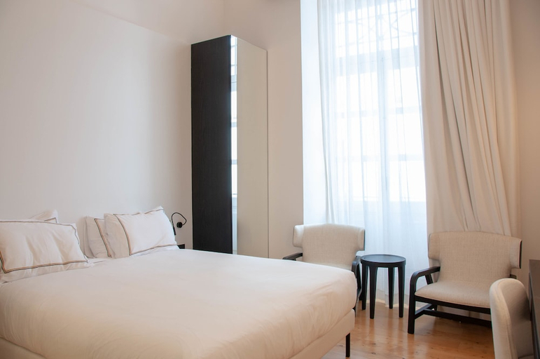 Bedroom 2, S Paul Hotel