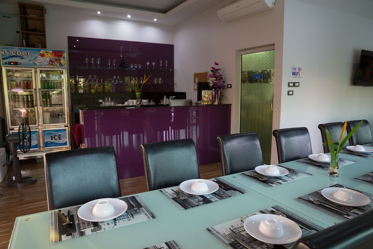 Food & Drinks 4, 宁静度假村(The Serenity Resort), Sattahip
