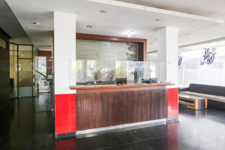 Others 2, Collection O Cikarang Near Pollux Mall Formerly Hotel Pesona Cikarang, Cikarang