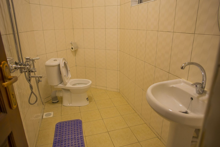 Bathroom, SS Hotel, Kampala