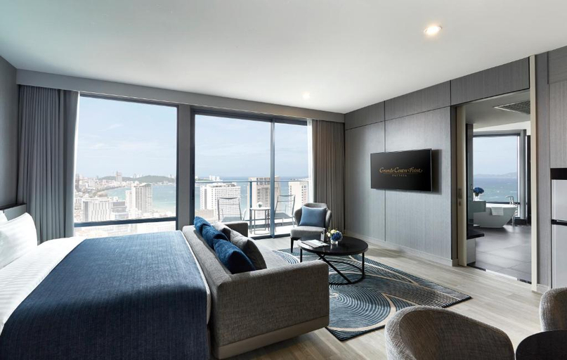 Grande Centre Point Pattaya Room Type - Panoramic Suite Seaview