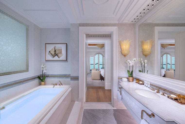 Others 5, Emirates Palace Mandarin Oriental Abu Dhabi, Abu Dhabi City