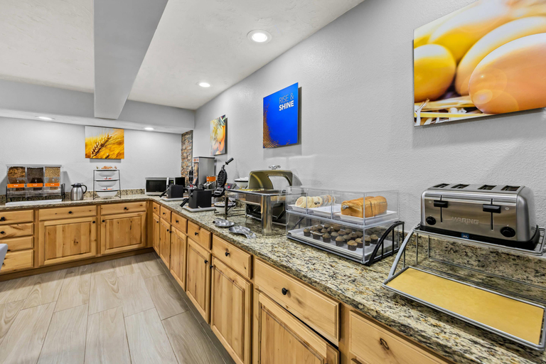 Food & Drinks 3, Comfort Inn Grand Junction, Mesa