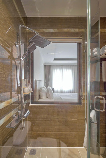 Bathroom 2, LYNS HOTEL, Nhơn Trạch