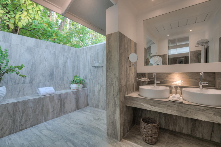 Bathroom 4, Diamonds Thudufushi Beach & Water Villas