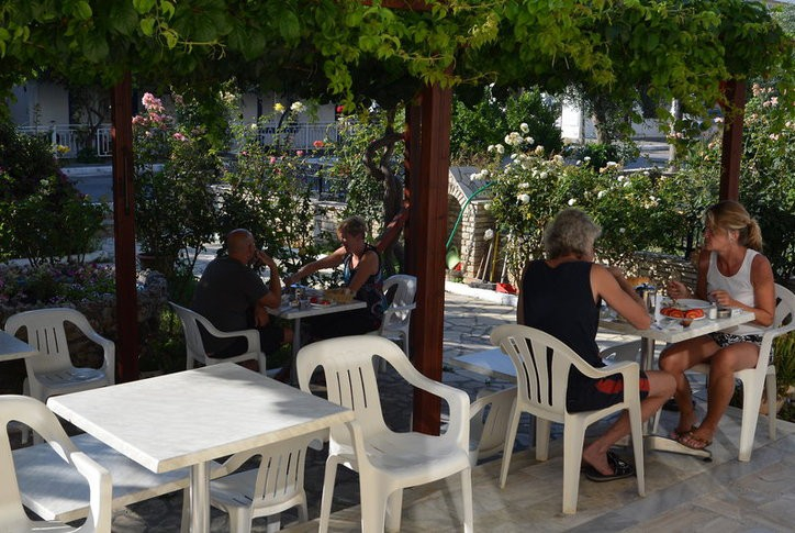 Food & Drinks, NIKI HOTEL, North Aegean