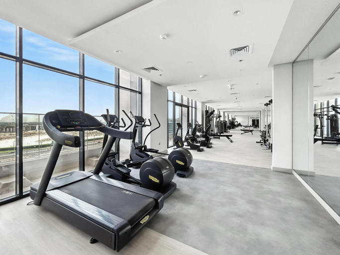 Gym 3, Cozy 1BR with Balcony Views, Dubai