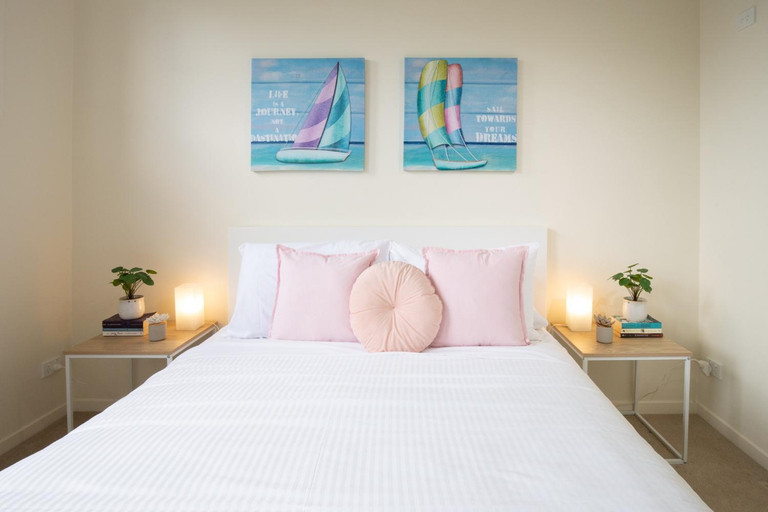 Bedroom 2, Generous 2-Bed Townhouse With A Private Balcony, Eurobodalla