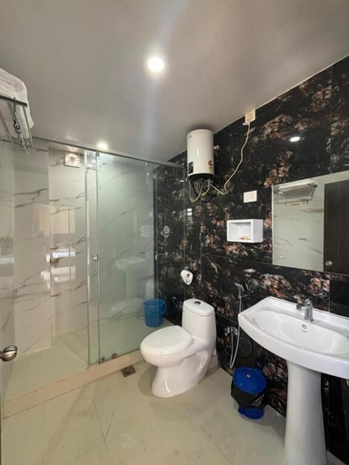 Bathroom 5, Hotel Asian Openbill, Kamrup
