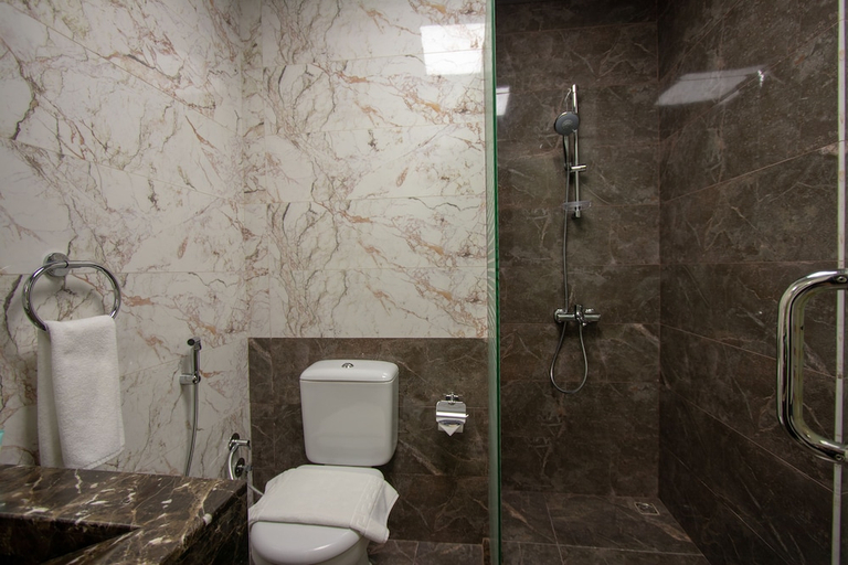 Bathroom 3, Flamingo Beach Hotel , Umm Al Quwain