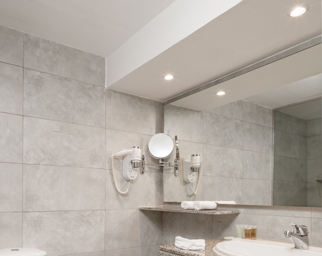 Bathroom 4, Sindbad Club Hotel, Al-Ghurdaqah