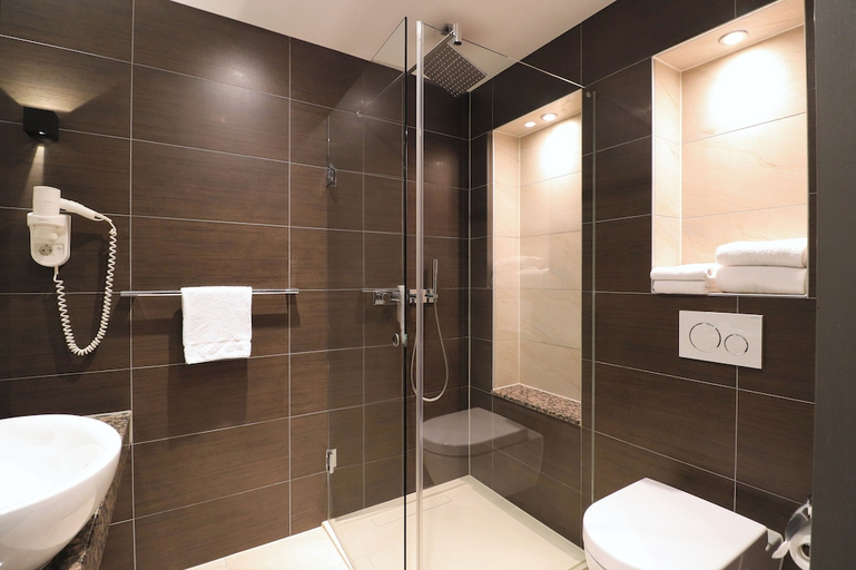 Bathroom 5, Hotel Levell, Amsterdam