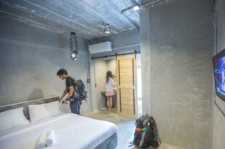 Bedroom 2, UdonBackpackers Beds and cafe, Muang Udon Thani