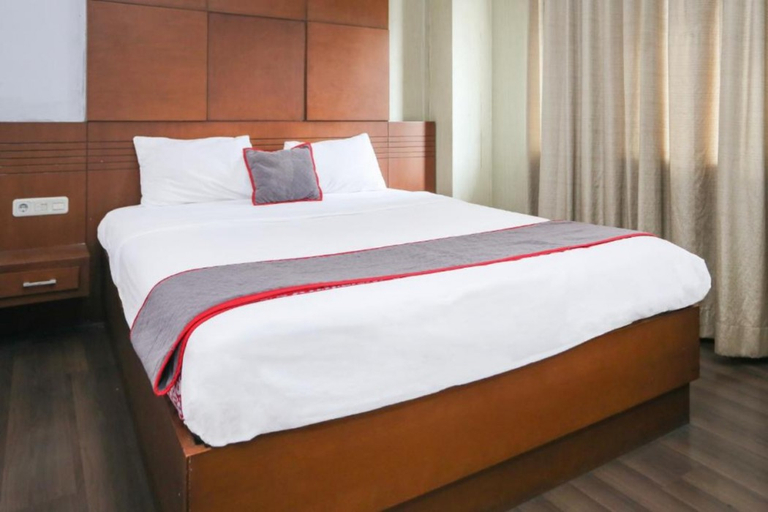 Bedroom 4, Collection O Cikarang Near Pollux Mall Formerly Hotel Pesona Cikarang, Cikarang