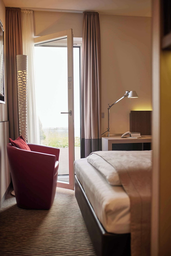 Bedroom 2, bigBOX Allgau Hotel, Kempten (Allgäu)