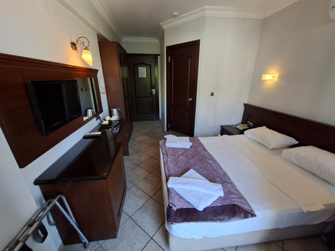 Bedroom 3, Club Viva Hotel, Marmaris