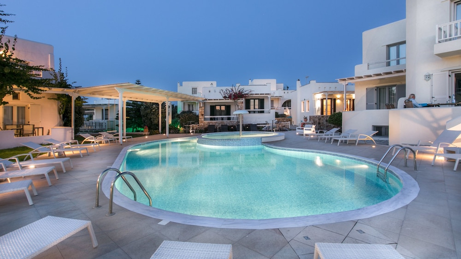 Sport & Beauty 4, Iliada Villas, South Aegean