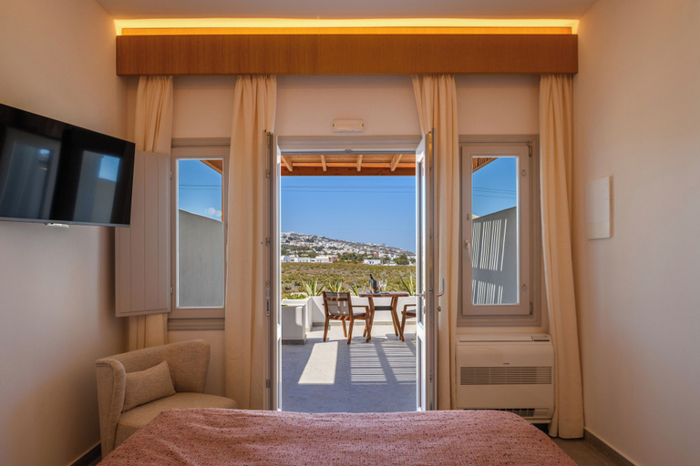 Room 5, Safrani Suites, South Aegean