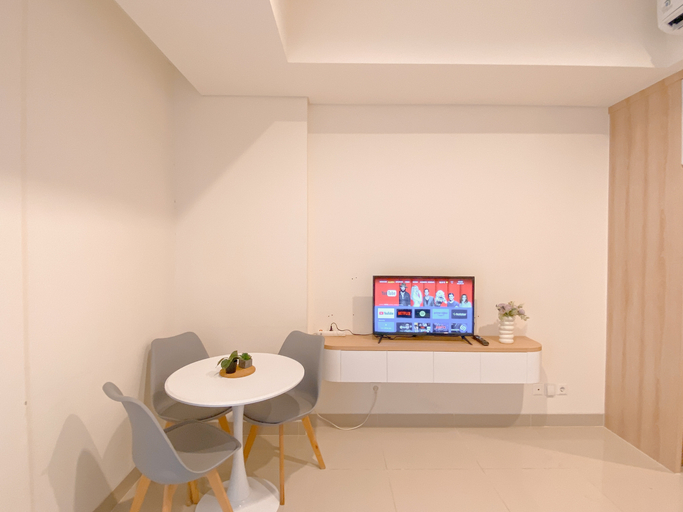 Others 4, Cozy and Neat Studio at Cleon Park Apartment By Travelio, East Jakarta