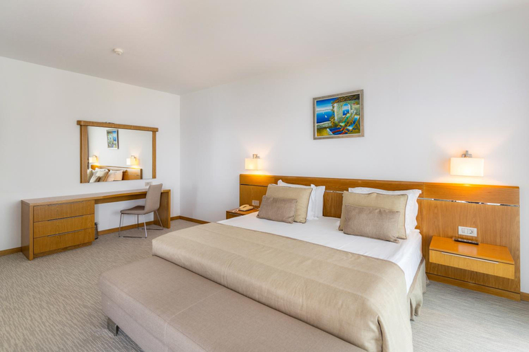 Bedroom 3, Grand Ontur Hotel, North Aegean