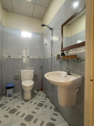 Bathroom 4, Bentre Coco Lodge, Mỏ Cày