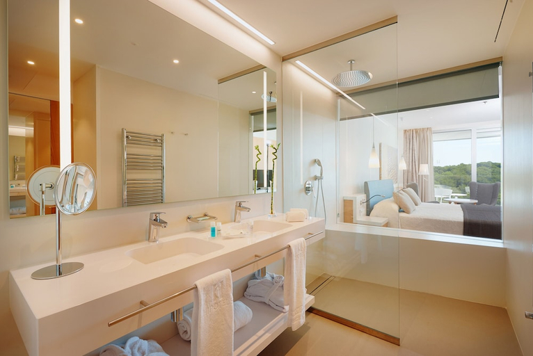Bathroom 4, Hipotels Playa de Palma Palace, Baleares