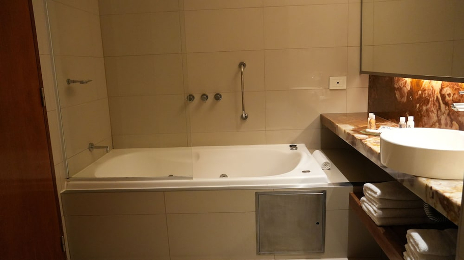 Bathroom 4, Design Suites Salta, Capital