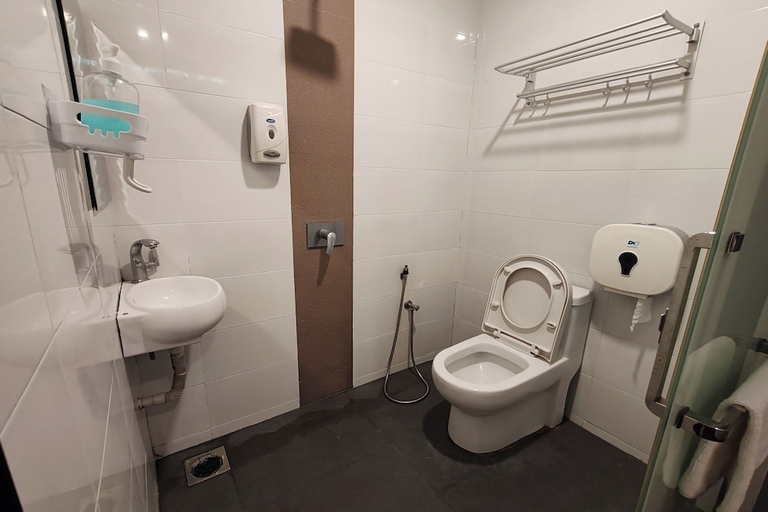 Bathroom 3, Hotel18 (MyHome), Kinta
