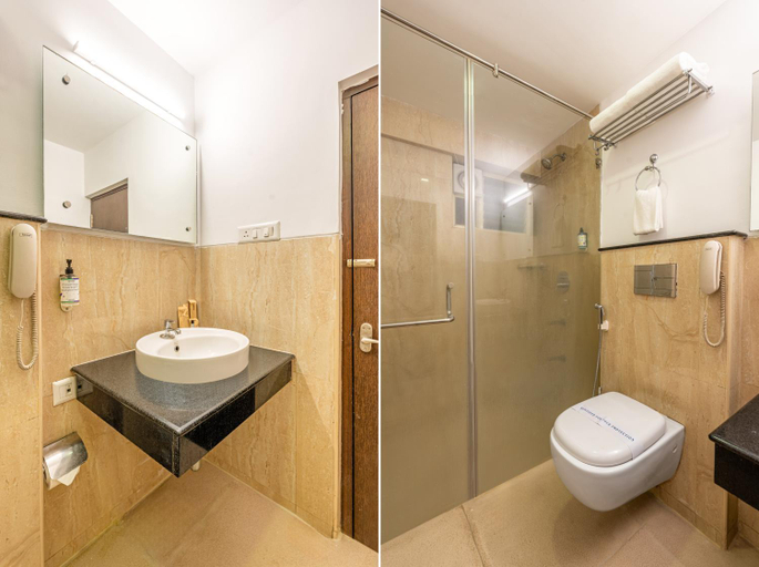 Bathroom, Treebo Comfy Business, Opp Nexus Mall Koramangala, Bangalore