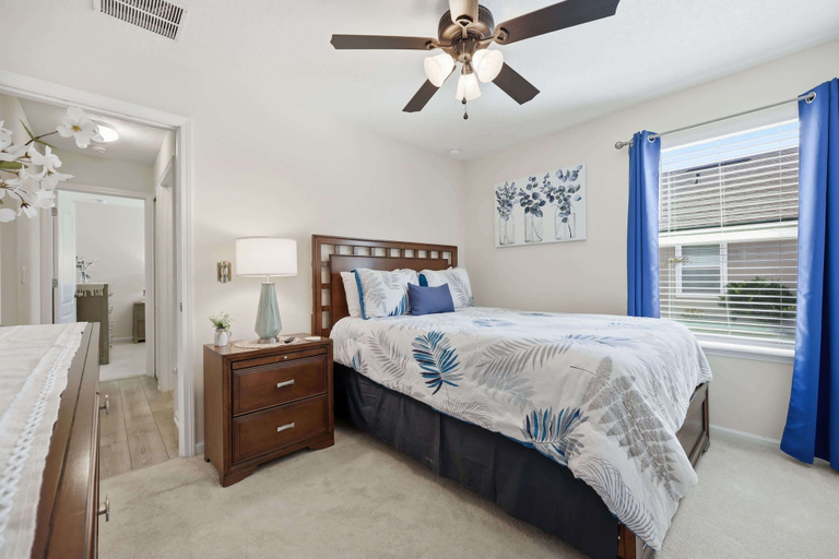Room 4, Serenity by the Sea - For 6, Saint Johns