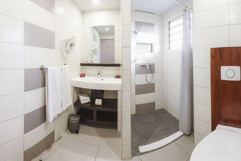 Bathroom, Residence L'Archipel, Saint-Paul