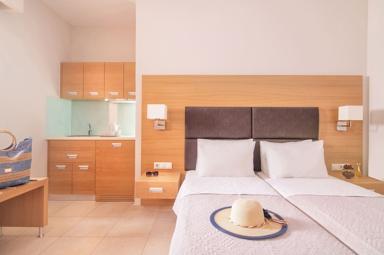 Bedroom 3, Pleasure Beach Hotel, Crete