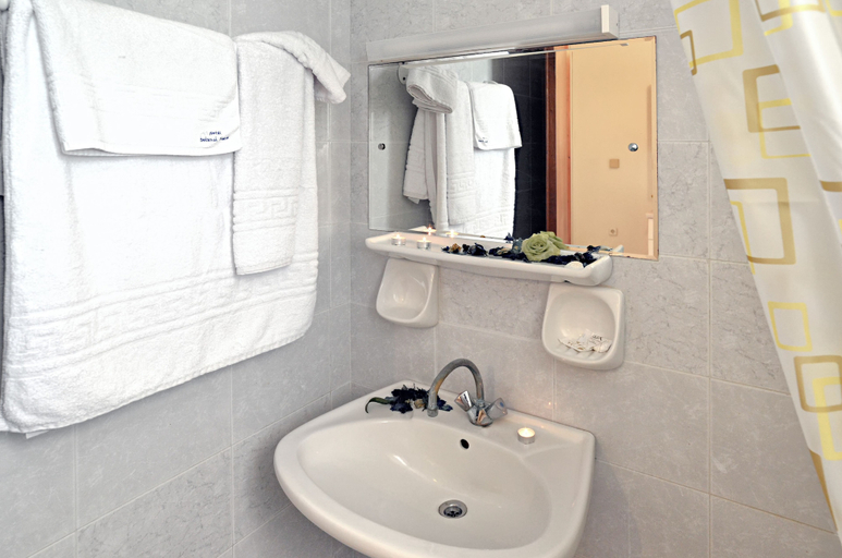 Bathroom 5, Belussi Beach Hotel & Suites, Ionian Islands